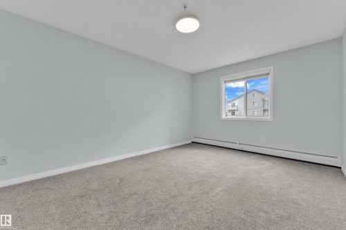 #326 111 Edwards Dr Sw, Edmonton, AB - Indoor Photo Showing Other Room