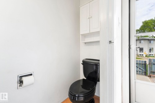 3122 142 Avenue Nw, Edmonton, AB - Indoor Photo Showing Other Room