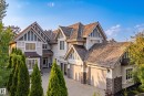 322 Caldwell Close Nw, Edmonton, AB  - Outdoor With Facade 