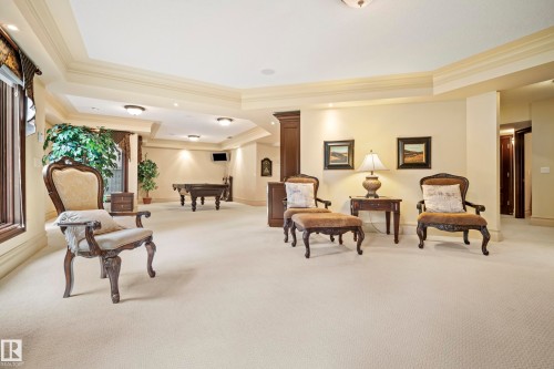 322 Caldwell Close Nw, Edmonton, AB - Indoor Photo Showing Other Room