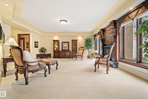 322 Caldwell Close Nw, Edmonton, AB - Indoor