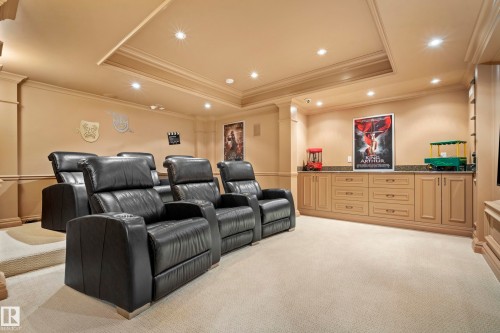 322 Caldwell Close Nw, Edmonton, AB - Indoor