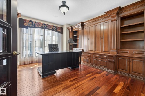 322 Caldwell Close Nw, Edmonton, AB - Indoor