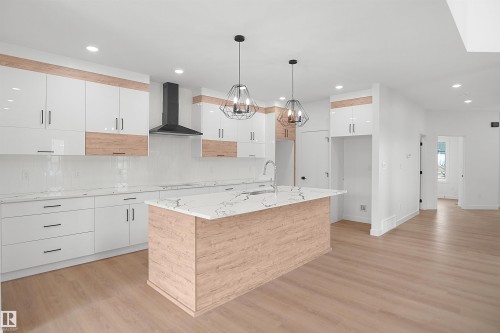 17040 47 Street Nw, Edmonton, AB - Indoor Photo Showing Kitchen With Upgraded Kitchen