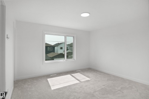 17040 47 Street Nw, Edmonton, AB - Indoor Photo Showing Other Room