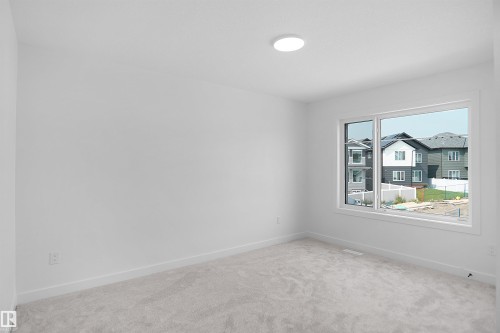 17040 47 Street Nw, Edmonton, AB - Indoor Photo Showing Other Room