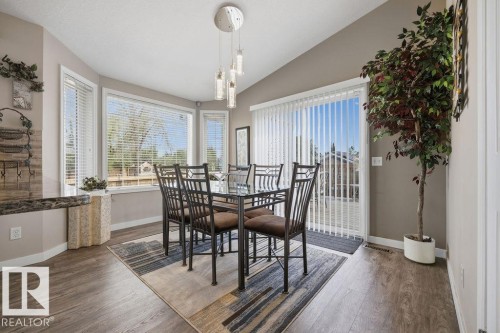 28 Norfolk Close, St. Albert, AB - Indoor Photo Showing Dining Room