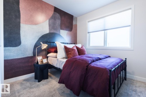 216 Chappelle Drive Sw, Edmonton, AB - Indoor Photo Showing Bedroom