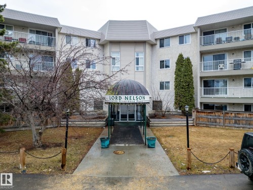 #106 5125 Riverbend Rd Nw, Edmonton, AB - Outdoor