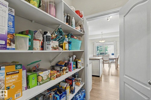 5632 201 St Nw, Edmonton, AB - Indoor With Storage