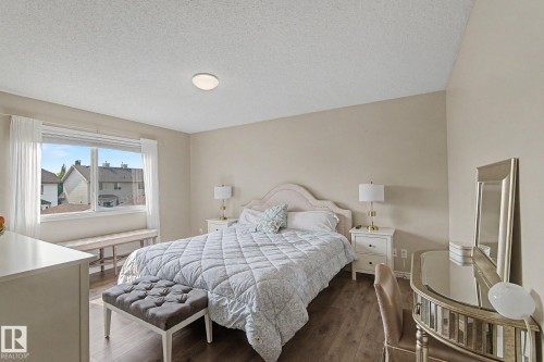 5632 201 St Nw, Edmonton, AB - Indoor Photo Showing Bedroom