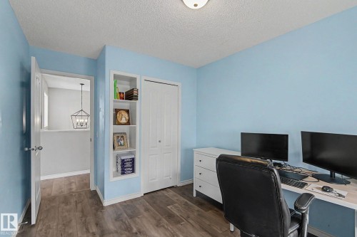 5632 201 St Nw, Edmonton, AB - Indoor Photo Showing Office