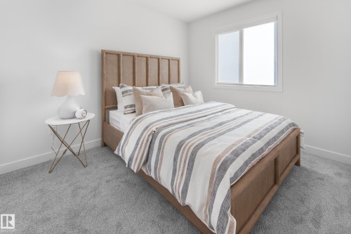 5636 Hawthorn Way Sw, Edmonton, AB - Indoor Photo Showing Bedroom