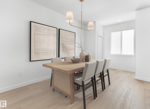 5636 Hawthorn Way Sw, Edmonton, AB - Indoor Photo Showing Dining Room