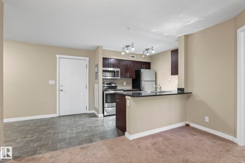 #116 12025 22 Av Sw, Edmonton, AB - Indoor Photo Showing Kitchen
