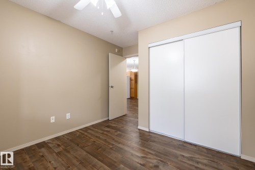 #106 1188 Hyndman Rd Nw, Edmonton, AB - Indoor Photo Showing Other Room