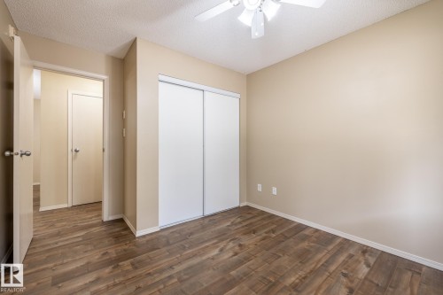 #106 1188 Hyndman Rd Nw, Edmonton, AB - Indoor Photo Showing Other Room