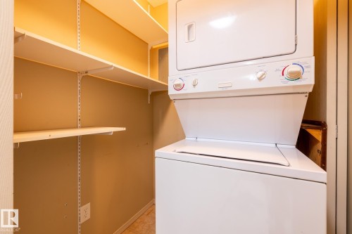 #106 1188 Hyndman Rd Nw, Edmonton, AB - Indoor Photo Showing Laundry Room