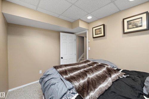 11630 167B Avenue Nw, Edmonton, AB - Indoor Photo Showing Bedroom