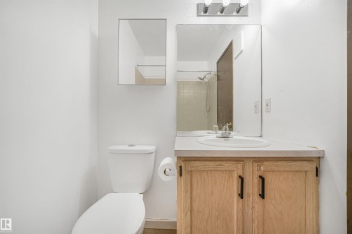 #410 5065 31 Av Nw, Edmonton, AB - Indoor Photo Showing Bathroom