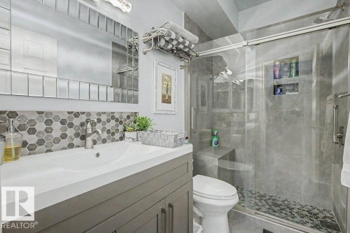 #204 5 Perron St, St. Albert, AB - Indoor Photo Showing Bathroom