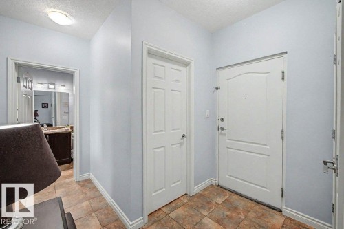 #204 5 Perron St, St. Albert, AB - Indoor Photo Showing Other Room