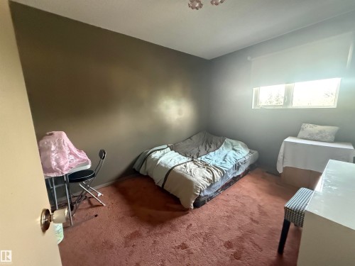 1 Adamic Crescent, Leduc, AB - Indoor Photo Showing Bedroom