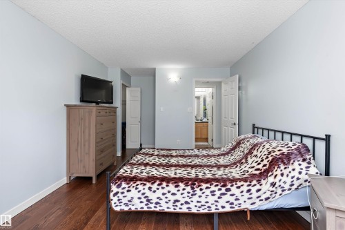 #507 164 Bridgeport Bv, Leduc, AB - Indoor Photo Showing Bedroom