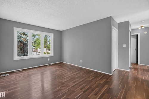 18303 76 Avenue Nw, Edmonton, AB 