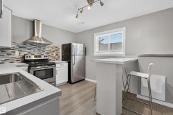 18303 76 Avenue NW  Edmonton, AB T5T 2L5