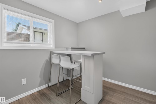 18303 76 Avenue Nw, Edmonton, AB 