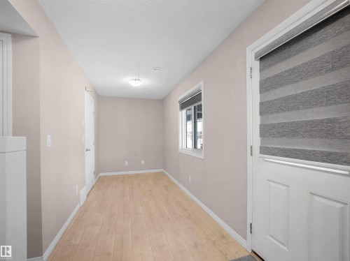 2080 Wonnacott Way Sw, Edmonton, AB - Indoor Photo Showing Other Room