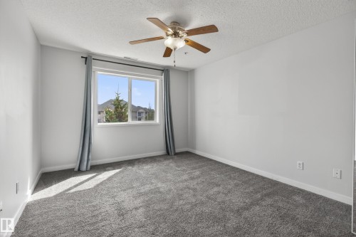 #319 16303 95 St Nw, Edmonton, AB - Indoor Photo Showing Other Room