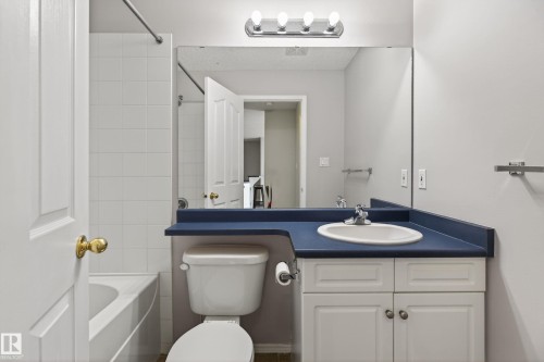 #319 16303 95 St Nw, Edmonton, AB - Indoor Photo Showing Bathroom