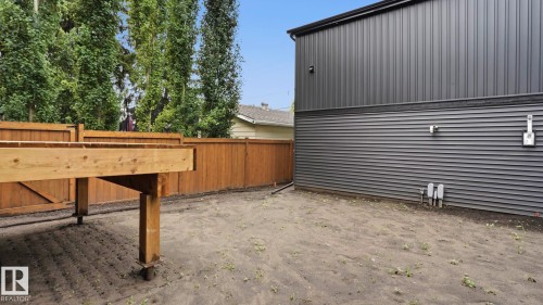 9224 94 Street Nw, Edmonton, AB - Outdoor