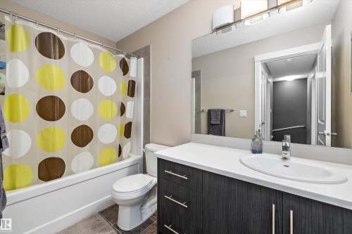 #2202 8530 94 St, Fort Saskatchewan, AB - Indoor Photo Showing Bathroom