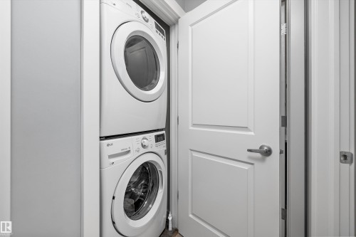 #2202 8530 94 St, Fort Saskatchewan, AB - Indoor Photo Showing Laundry Room