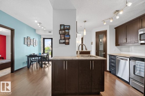 #801 9707 106 St Nw, Edmonton, AB - Indoor Photo Showing Kitchen With Double Sink