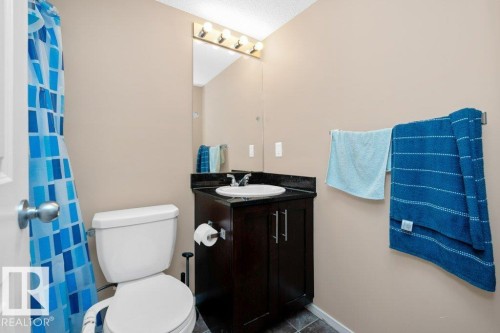 #221 111 Watt Cm Sw, Edmonton, AB - Indoor Photo Showing Bathroom