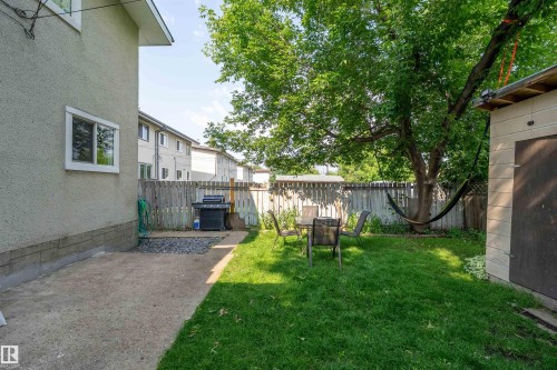 11236 40 Avenue Nw, Edmonton, AB - Outdoor