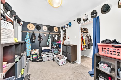 12718 126 Street Nw, Edmonton, AB - Indoor Photo Showing Other Room