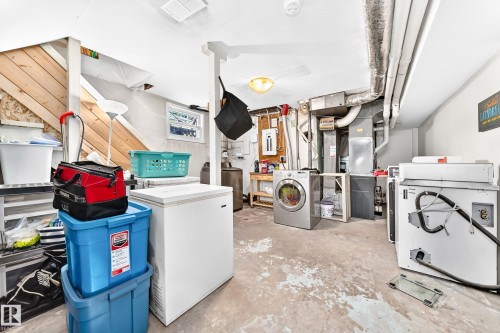 12718 126 Street Nw, Edmonton, AB - Indoor Photo Showing Laundry Room