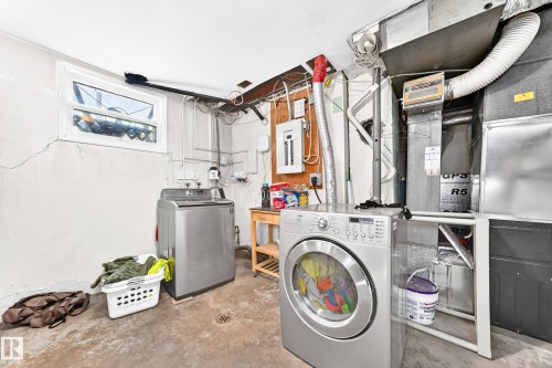 12718 126 Street Nw, Edmonton, AB - Indoor Photo Showing Laundry Room