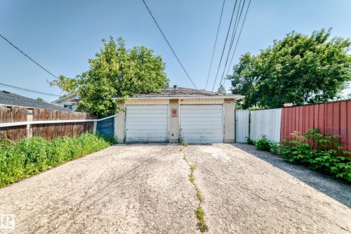 12718 126 Street Nw, Edmonton, AB - Outdoor