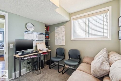 7912 154 Avenue Nw, Edmonton, AB - Indoor Photo Showing Office