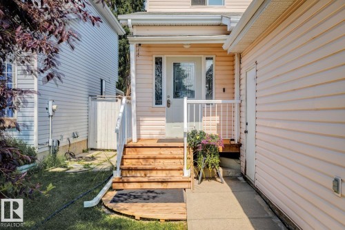 7912 154 Avenue Nw, Edmonton, AB - Outdoor With Exterior