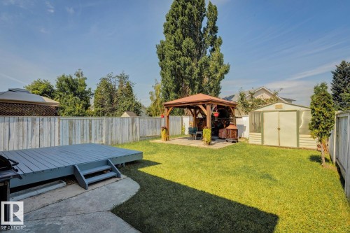 7912 154 Avenue Nw, Edmonton, AB - Outdoor
