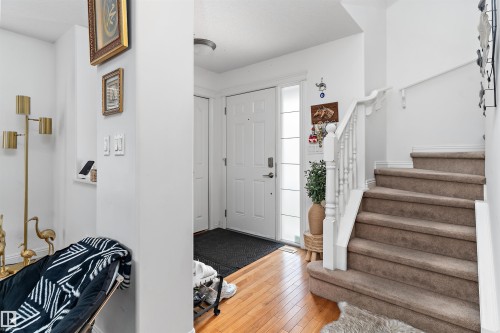 20404 60 Avenue Nw, Edmonton, AB - Indoor Photo Showing Other Room