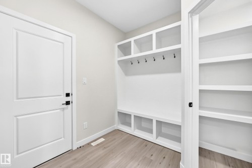 71 Patriot Way, Spruce Grove, AB - Indoor