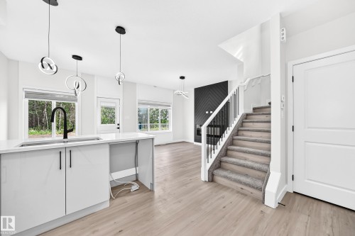 71 Patriot Way, Spruce Grove, AB - Indoor Photo Showing Other Room